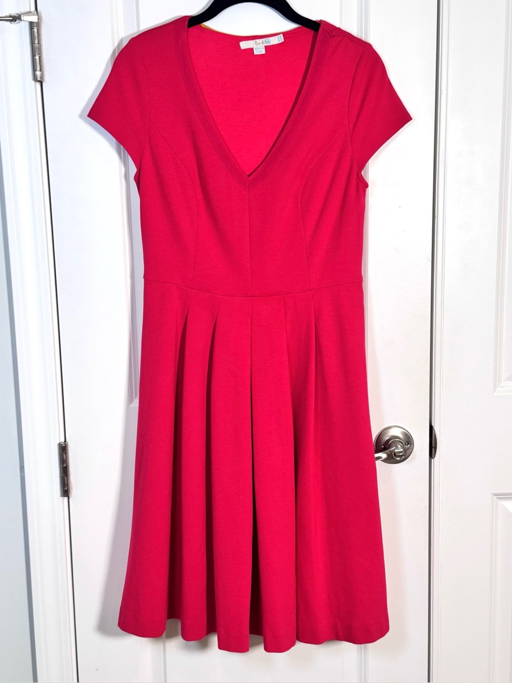 Boden Red Ponte Fit Flare Dress 4R Pleated Stretch Office Career V Neck Workwear